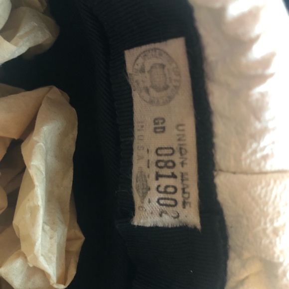 Vintage Dobb’s fifth Avenue hat & AE Burkhat fox fur muff in original boxes. - Picture 14 of 14